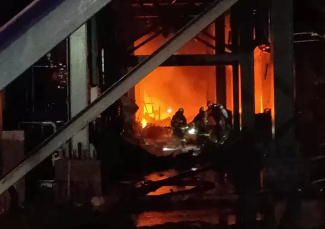 葫蘆島車間爆炸1.jpg