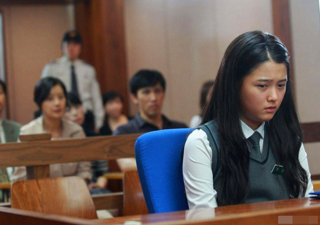 人大代表建議刑責(zé)年齡降至13歲1.jpg