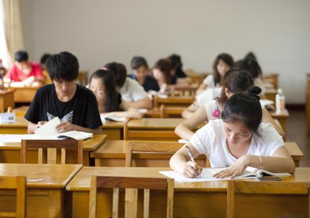 聊城頂替上學者被雙開1.jpg