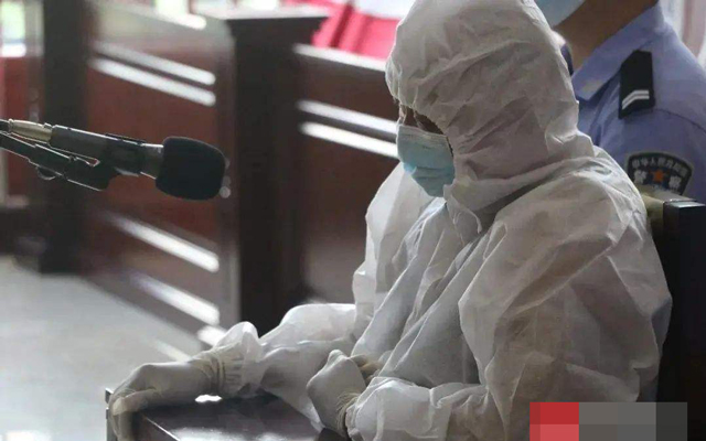 男子外出打麻將致2人確診獲刑2年2.jpg