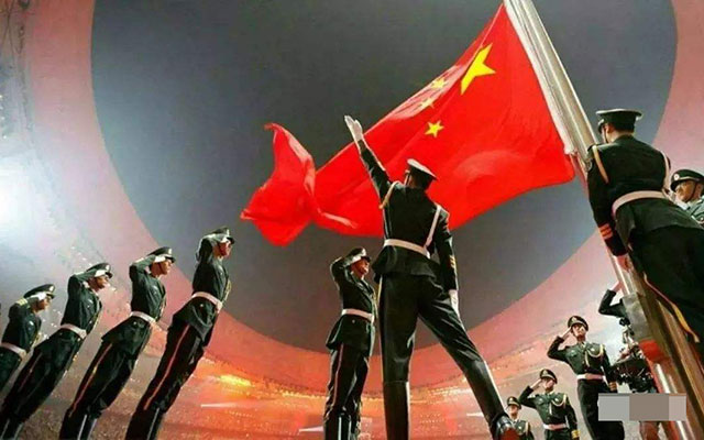 軍人