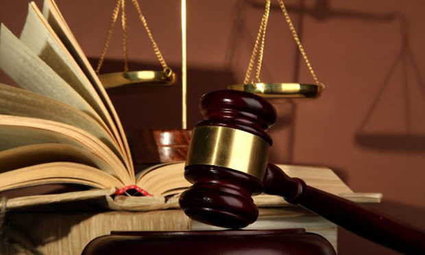 法學專家解讀推進以審判為中心刑事訴訟制度改革意見