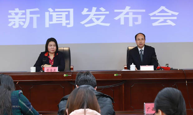 人大代表：讓失信企業(yè)“一處違法、處處受限”