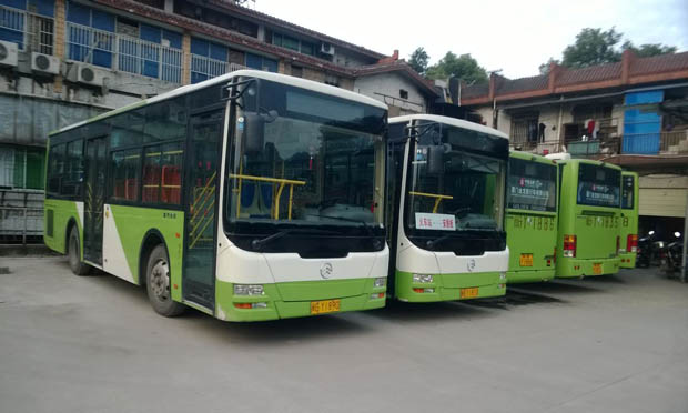 北京一乘客公交車上被踩傷　法院判公交公司賠償