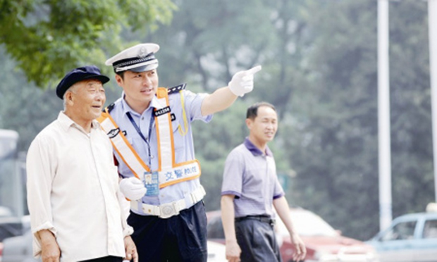 文明執(zhí)法環(huán)境如何共同營造（法治頭條）