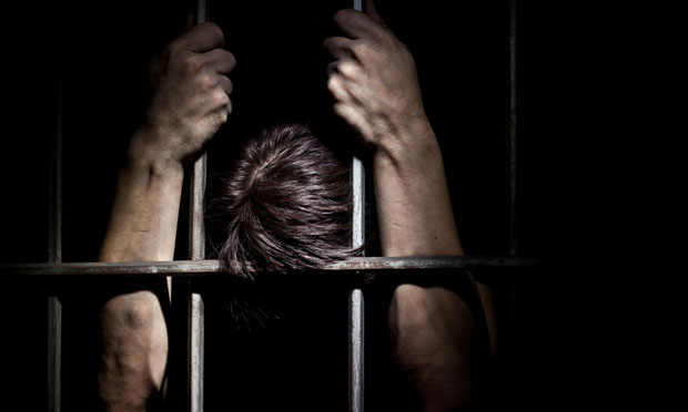 刑罰執(zhí)行完畢前犯新罪 對(duì)其處罰應(yīng)重于累犯