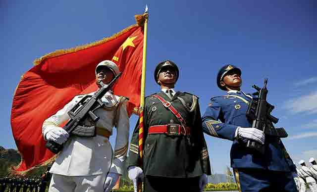 戰(zhàn)時(shí)違抗命令罪和其他軍事罪行的區(qū)別